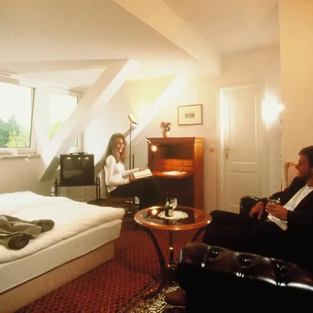 Apart Babelsberg Pensjonat 4*